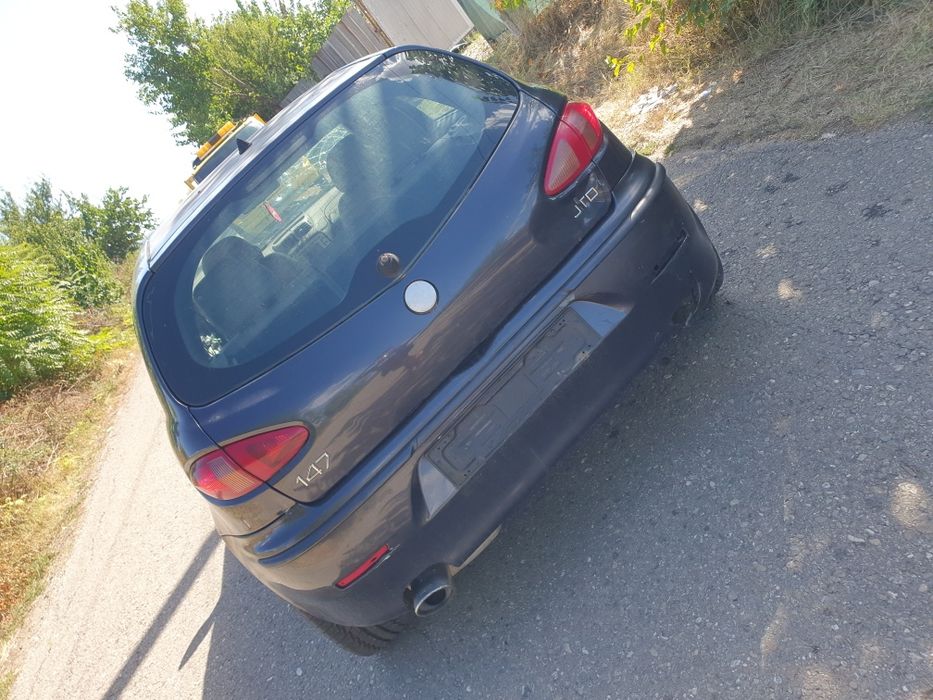 Dezmembrez alfa Romeo 147 1.9 disel 120cp