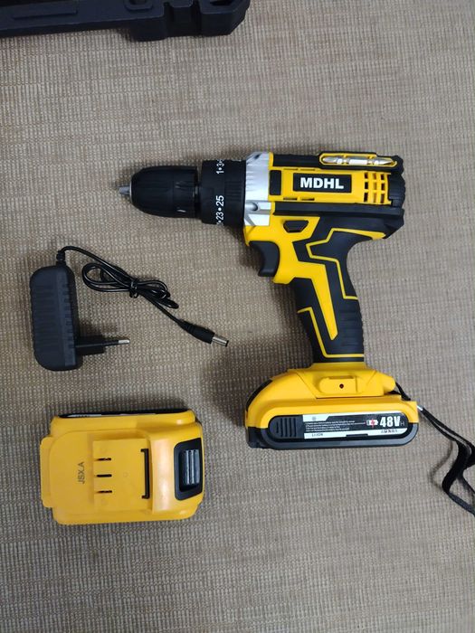 Mașină de găurit și înșurubat cu percuție 24V, 1500W