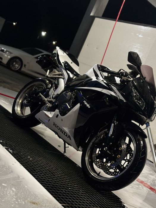 Vand Honda cbr600rr
