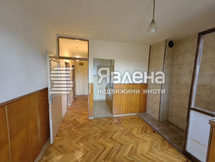 Продава се Тристаен апартамент в Благоевград, Еленово 2 - 84 кв.м за 1072 €/кв.м - Снимка #7