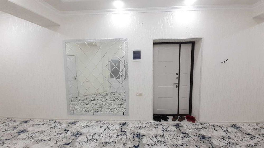 Аренда ГАБУС Квартира, центр, алайский базар,  6 Комнат, 176 кв/м