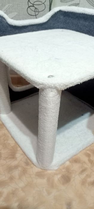 Дом для кошек два яруса