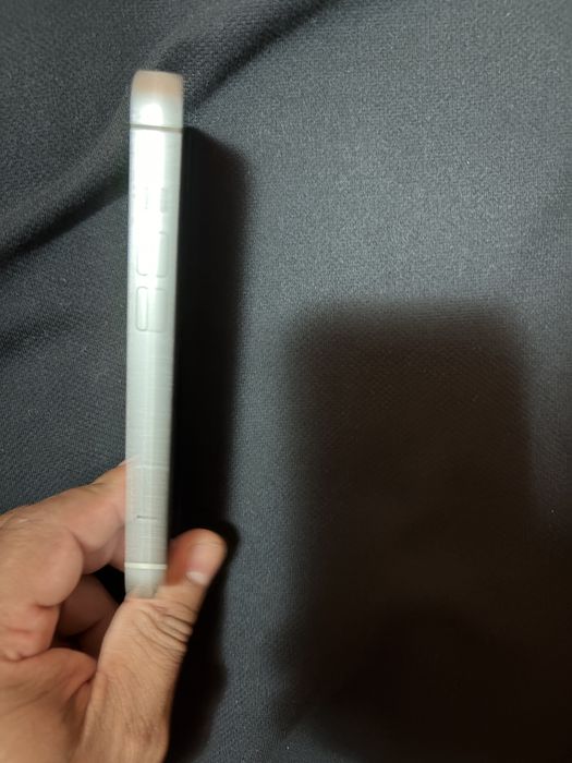 Vind urgent Iphone 13 ,128gb baterie (100%)