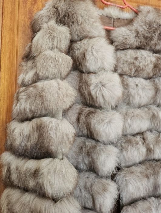 Haina blana vulpe 4 in 1