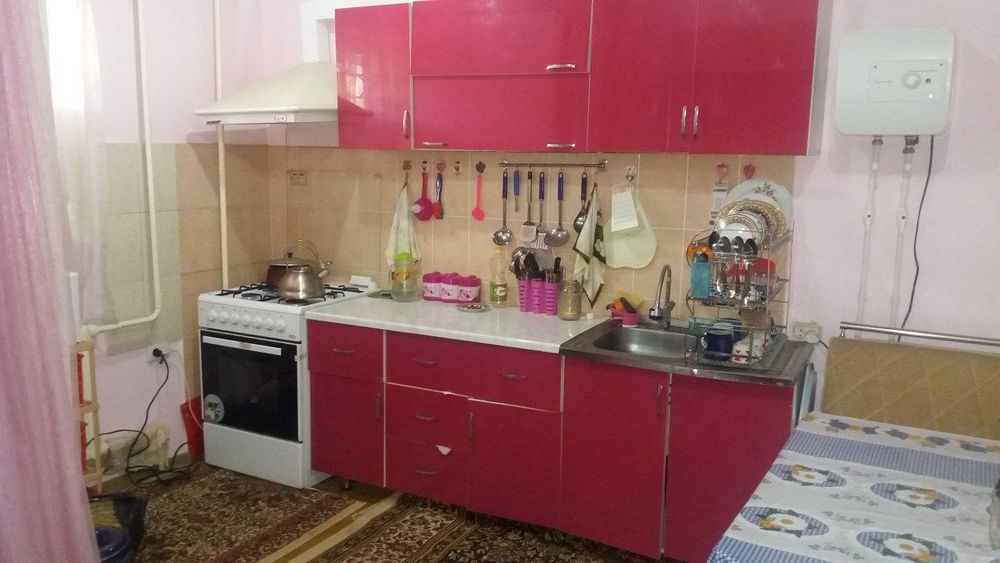 Продаю свою 2 комнатную квартиру  в центре города