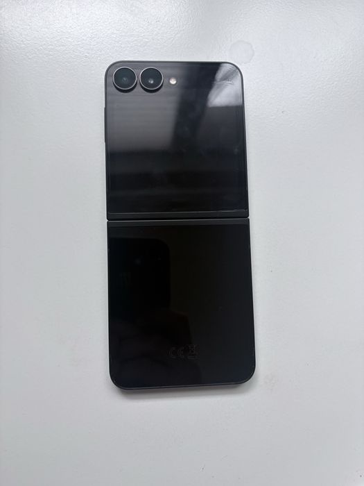 Samsung Galaxy z flip 7 FE