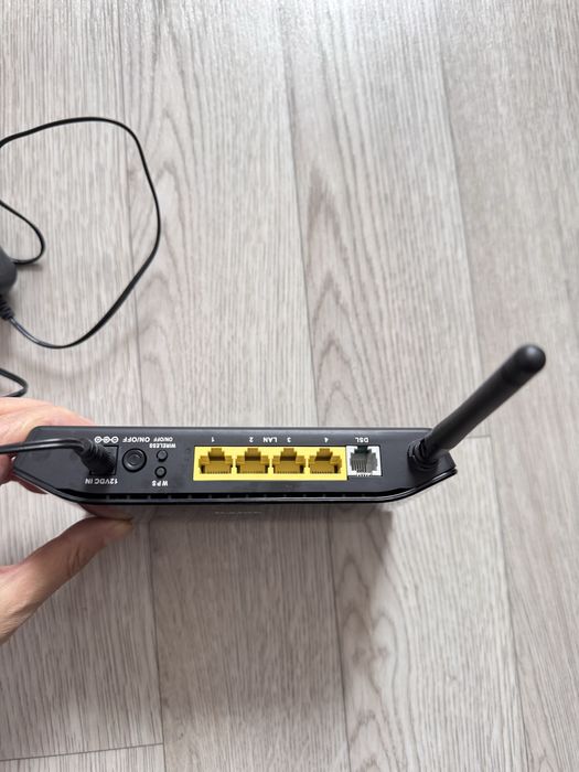 Модем D-Link DSL-2640U ADSL2+ Wi-Fi роутер