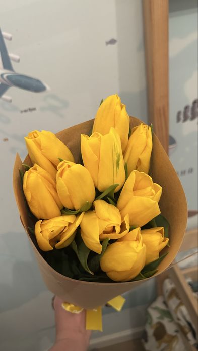 Тюльпан по 600 тг