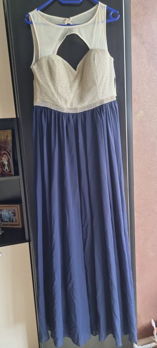 Rochie elegantă pentru evenimente