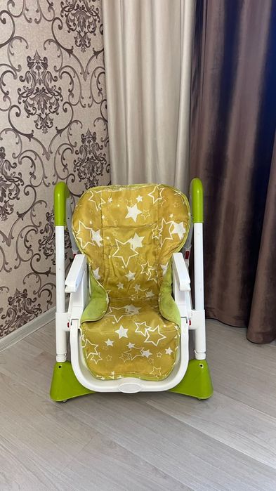 Стульчик для кормление
