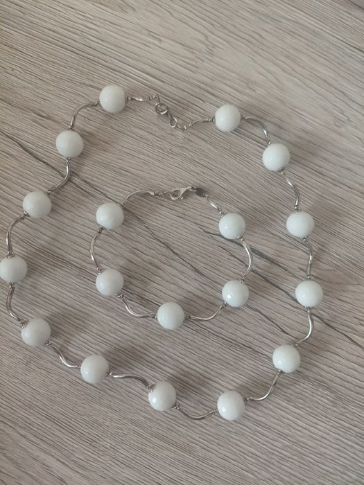 Сребърен комплект колие и гривна