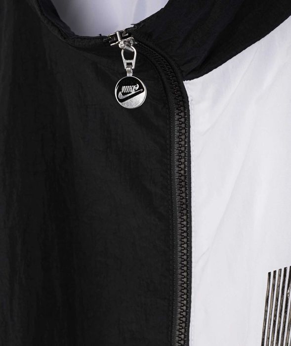 Оригинална Унисекс Ветровка Яке Горница Найк Nike