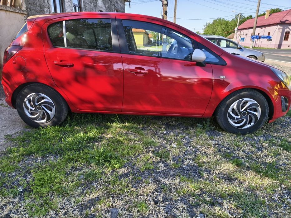 Opel corsa 1.4 benzina euro 5 cel mai fiabil Echipare foarte rara
