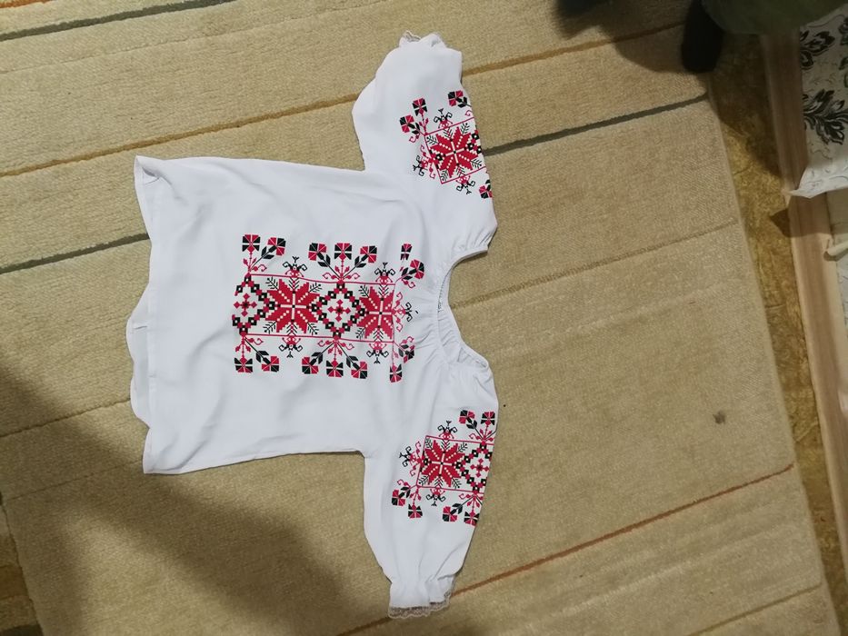 Костюм украинской девочки