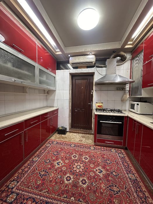 Продам шикарную квартиру на Дружбе Народов Караташ, центр