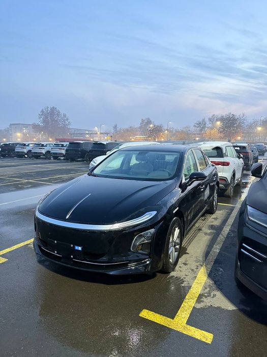 Yengi Hongqi EQM-5 Restyle 2025 sotiladi, mati + 7 Kw zaryadkasi bor