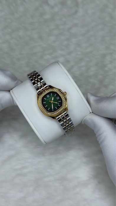 часы женские Patek Philippe Lux