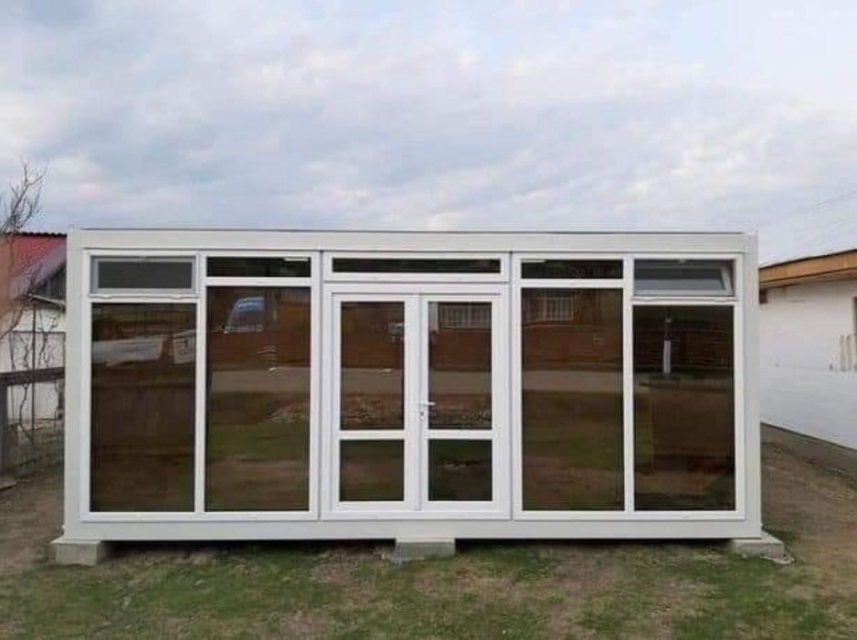 Vand container tip vitrina magazin