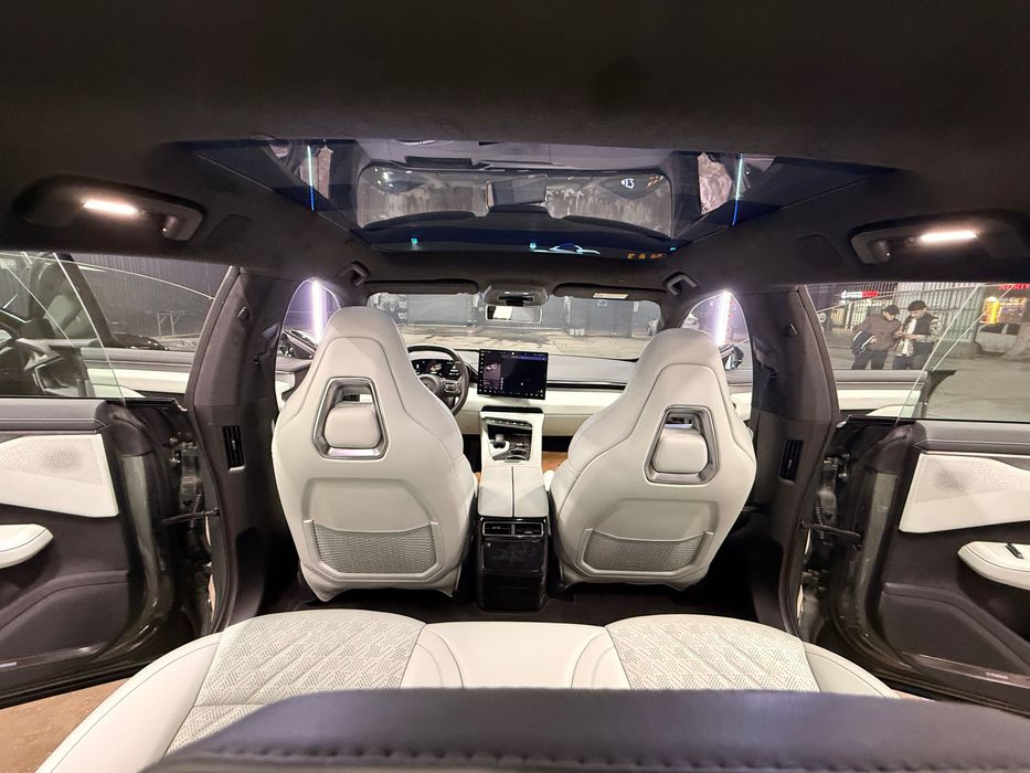 Zeekr 001 2025 — 6