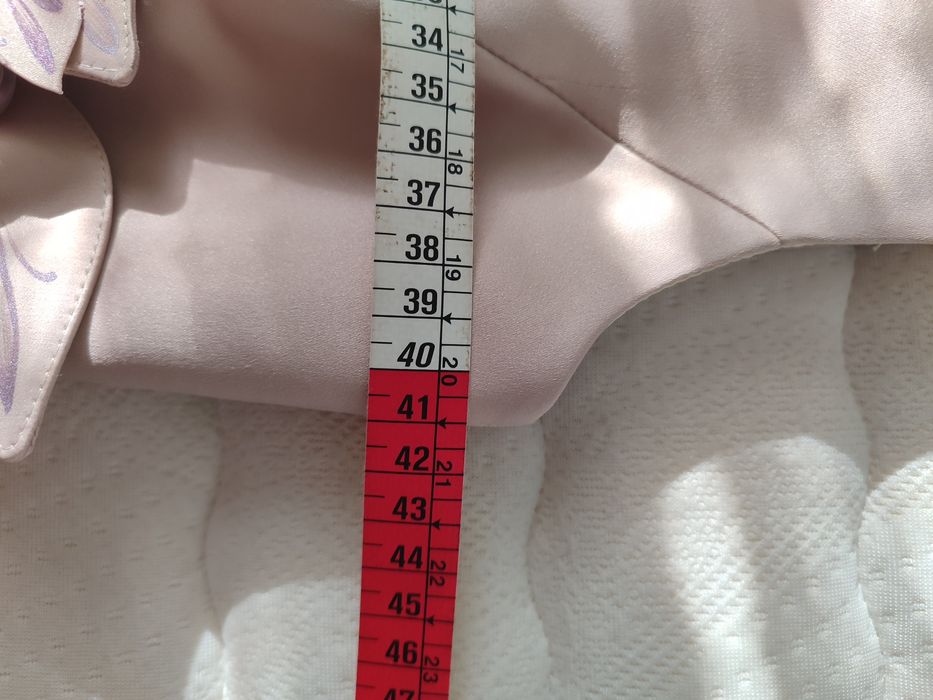 Официална рокля  в пепел от рози