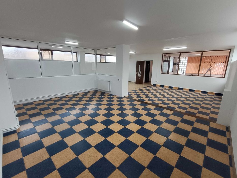 Birouri - Spatii comerciale - 150 mp