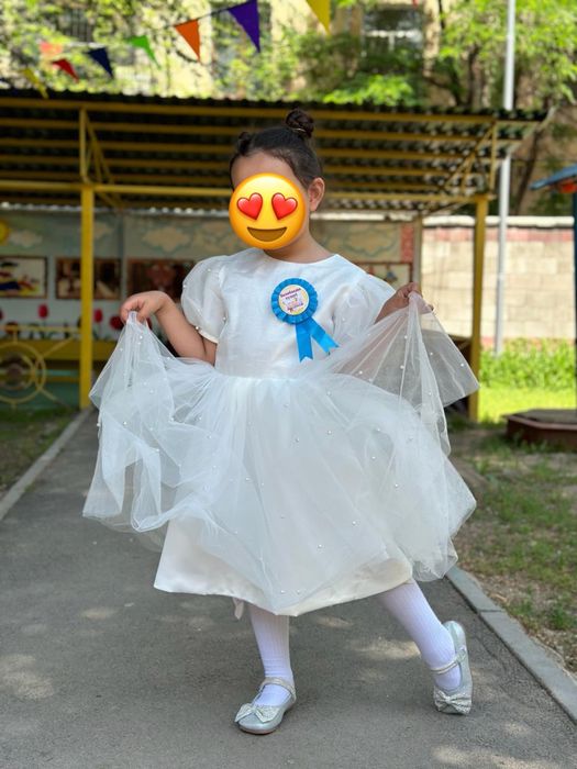 Продам детское платье