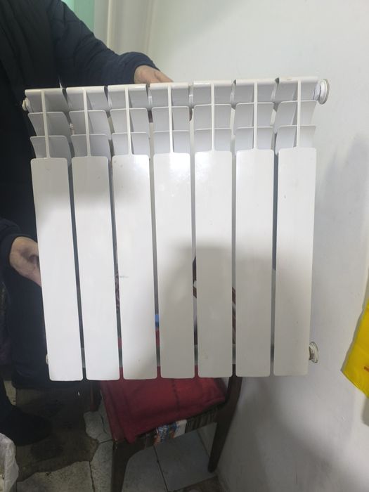 Батарея алюминиевая бу