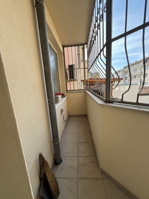 Дава се под наем Офис в Стара Загора, Център - 77 кв.м за 357 € - Снимка #12