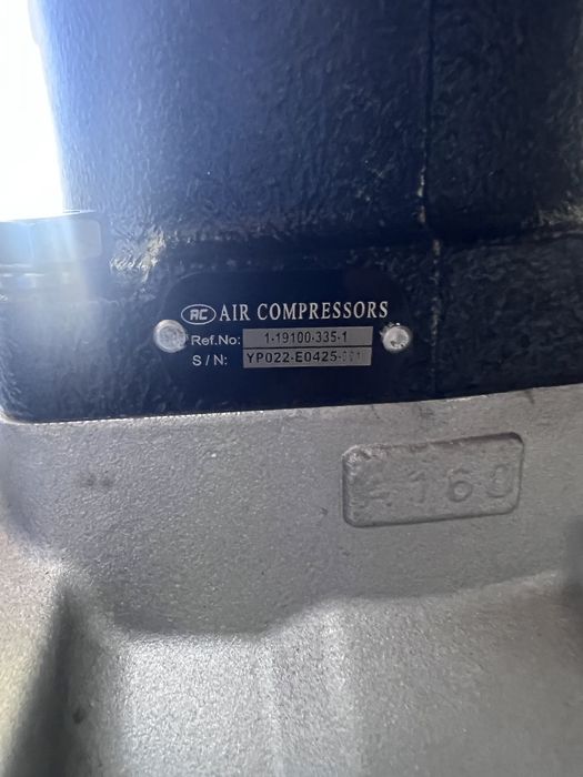 Продам компрессор от Isuzu CYZ51