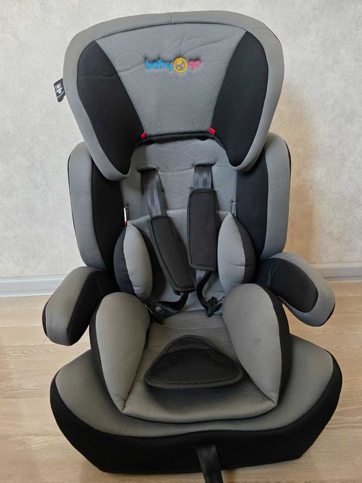 Детское автокресло Cosco