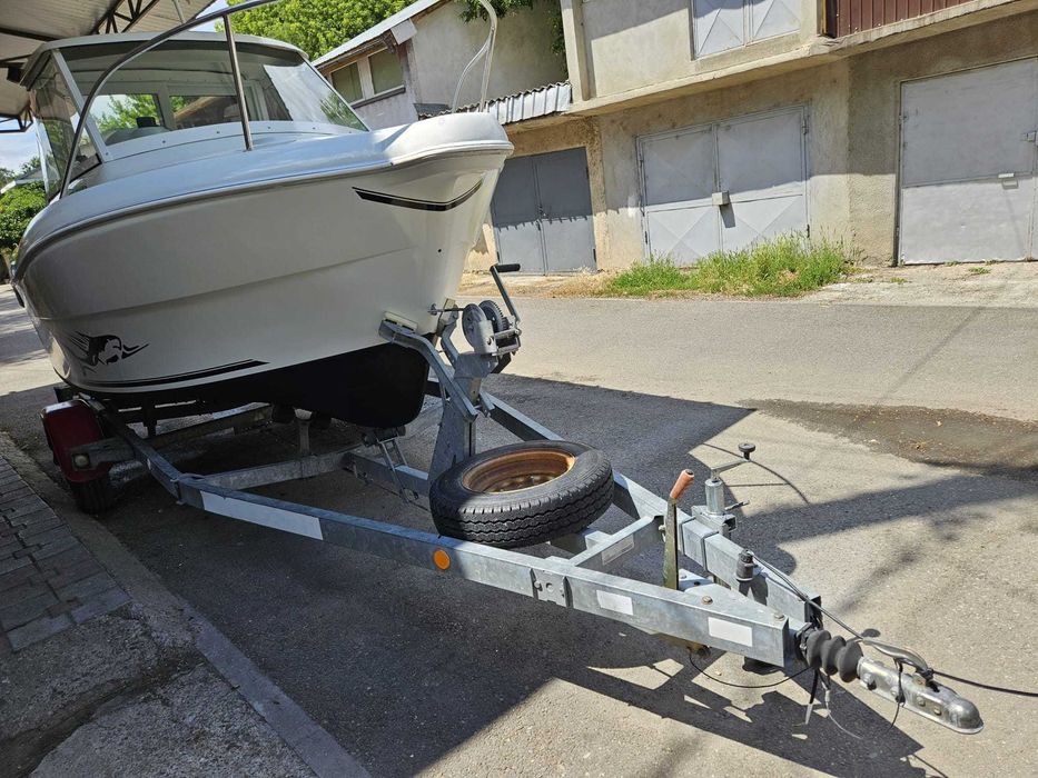 Barca cabinata Quicksilver 480