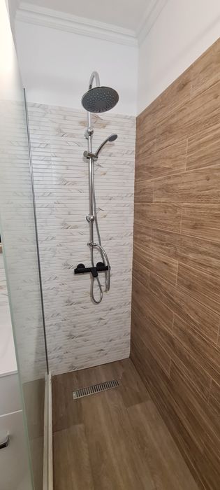 Închiriez apartament cu două camere