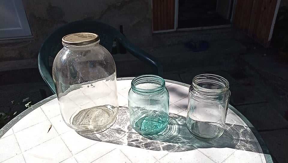 Буркани на винт и Омния