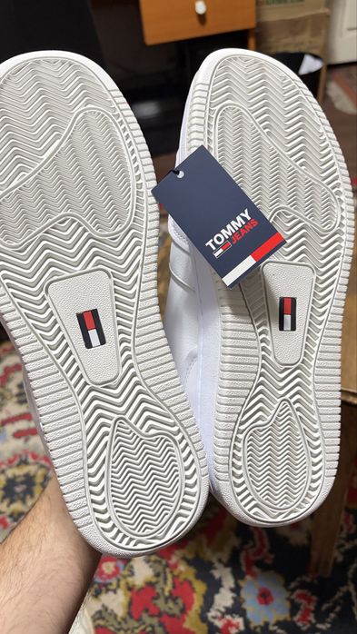 Adidasi Tommy Hilfiger 44 noi