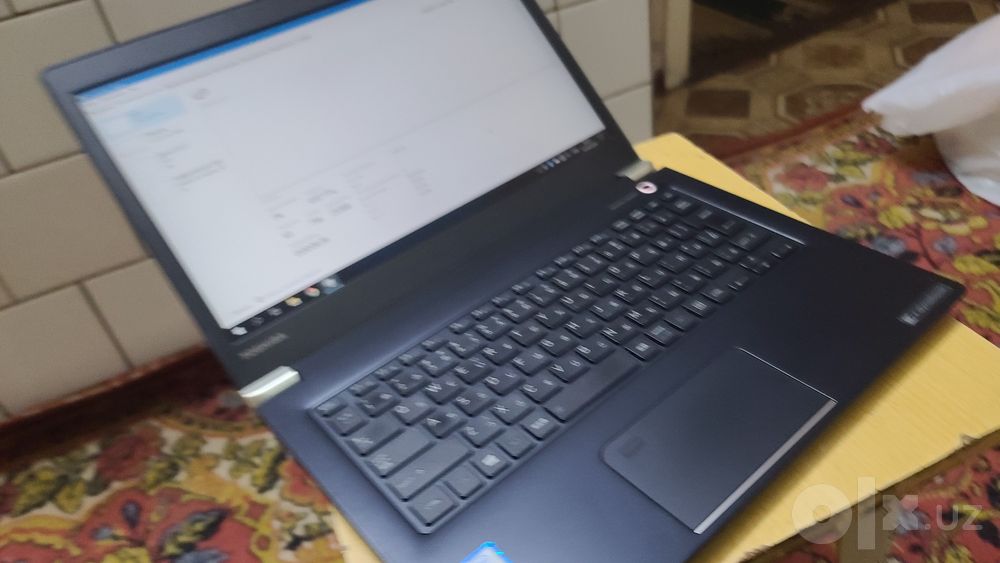 Toshiba Dynabook Portege X30-D i7-7500U 8GB 256GB SSD 14 FHD