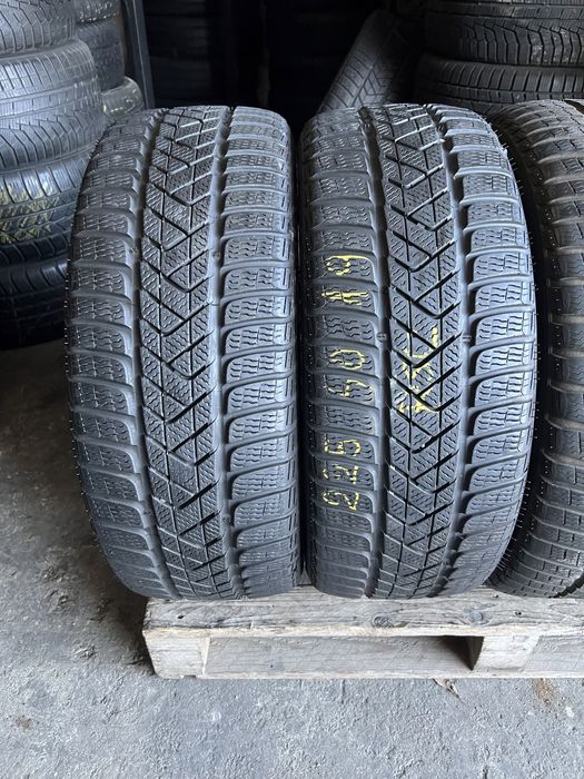 4 anvelope iarna 225/40/19+255/35/19 Pirelli Runflat 2020!