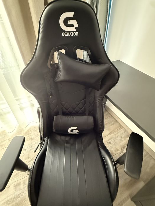 Scaun gaming.