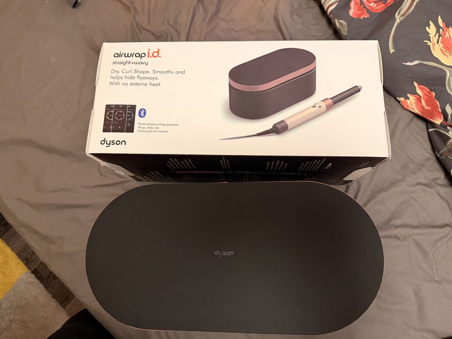 Dyson Airwrap i.d curl Rose Gold