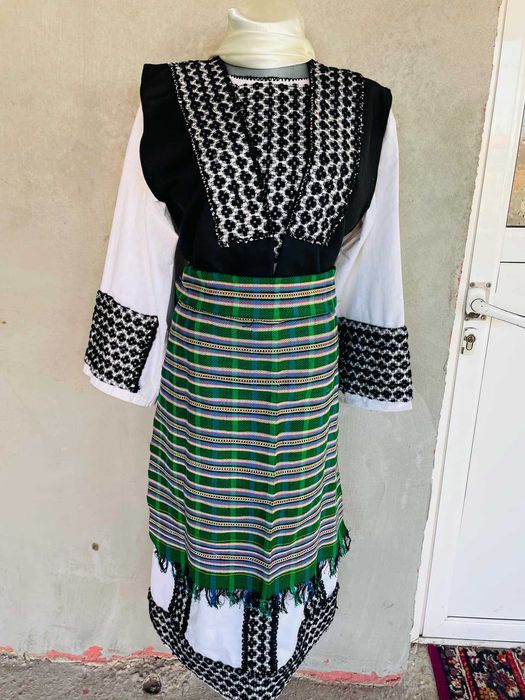 Македонска носия