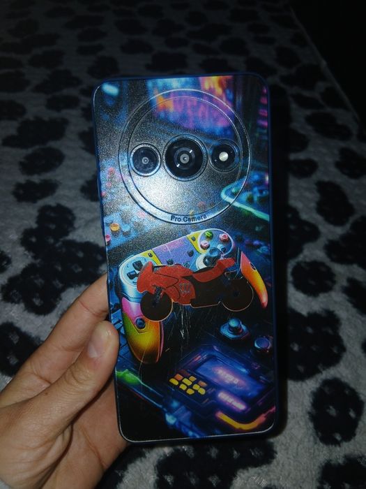 Продават се  запазени