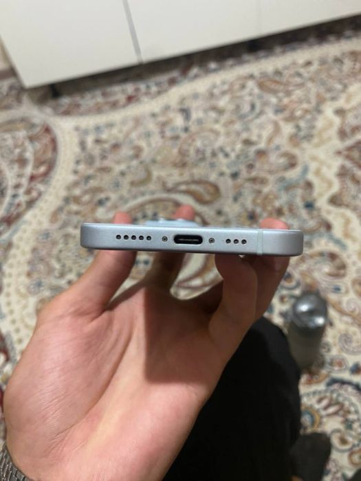 iPhone 15 128гб белый