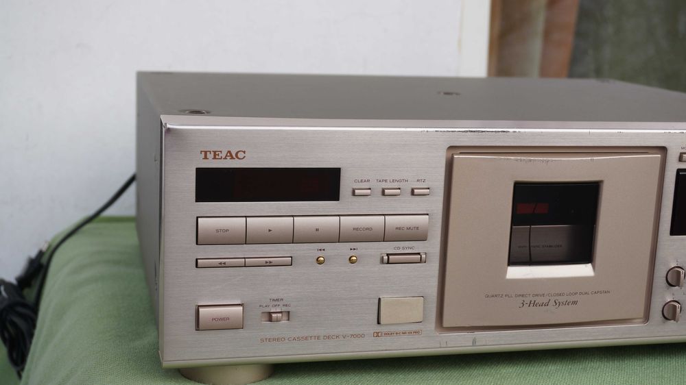 Casetofon deck TEAC V7000