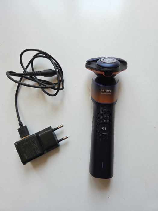 Электробритва Philips X5012/00 роторная
