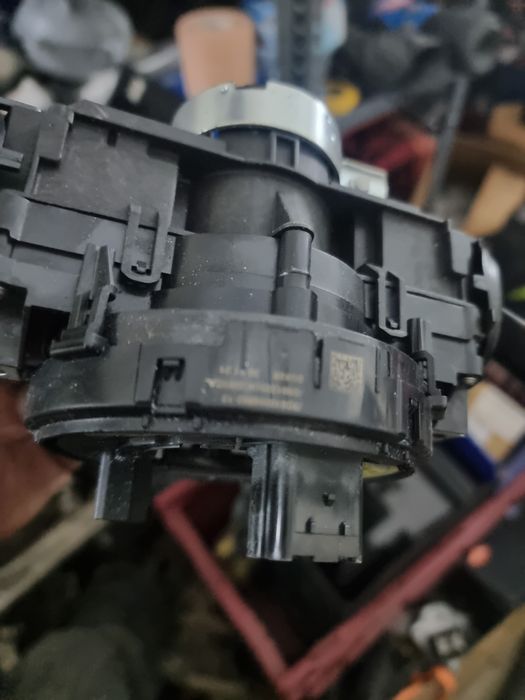 Banda spirala volan bloc manete audi a4 a5 q5 cod 4N0907129MQ