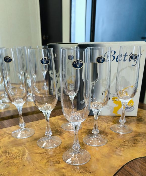 Богемская хрусталь 3 видов.