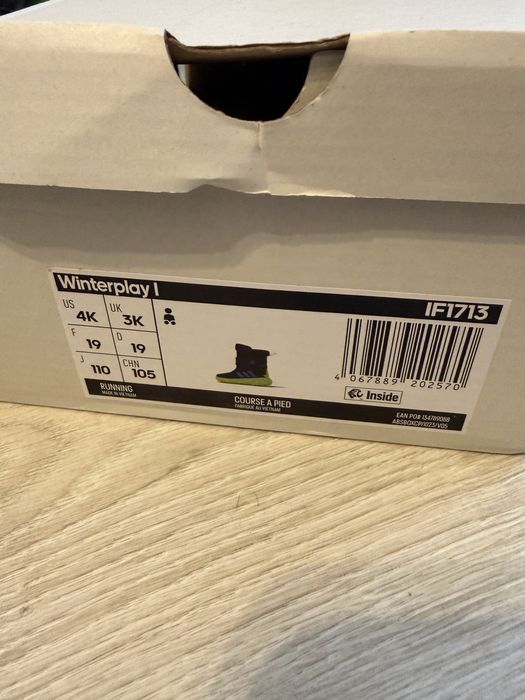 Ghete de iarna noi Adidas, marimea 18