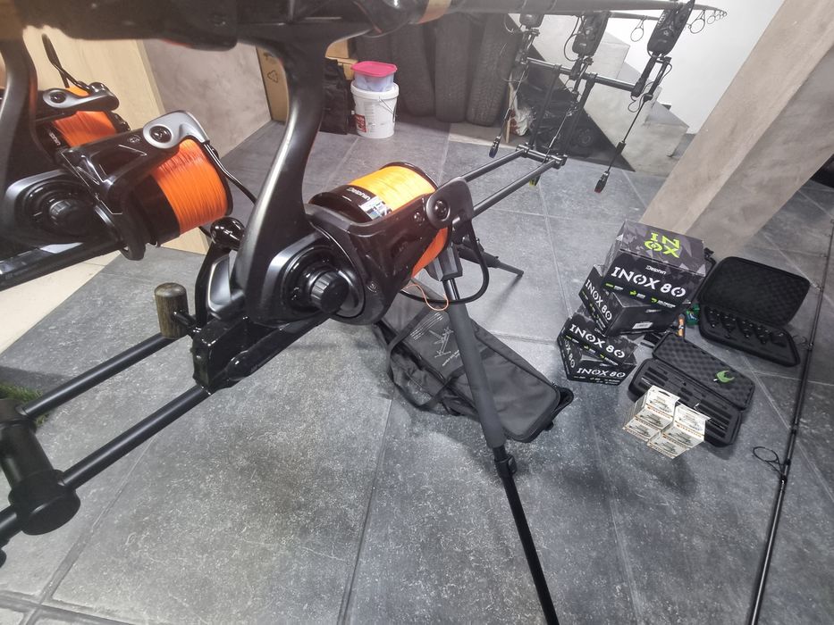 Echipament complet de pescuit delphin+ Rod pod+senzori/,swinger
