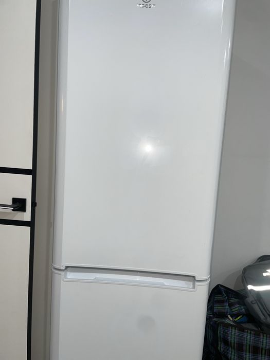 Холодиник сатылады