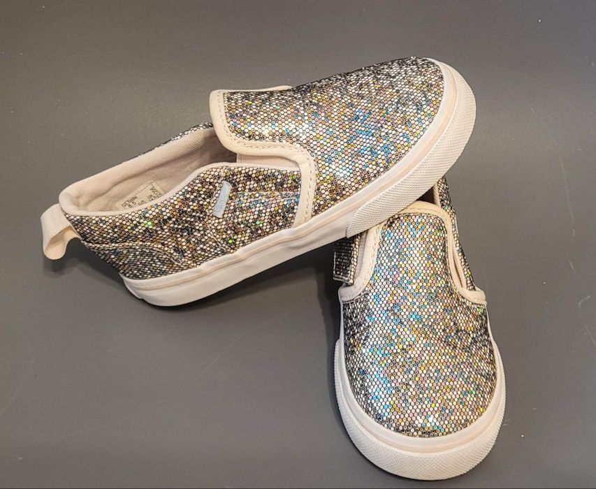 Tenisi pentru fetite marimea 25 - Vans
