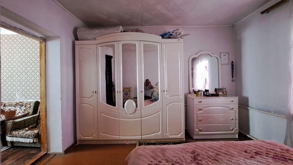 Продам Спальный гарнитур комплект